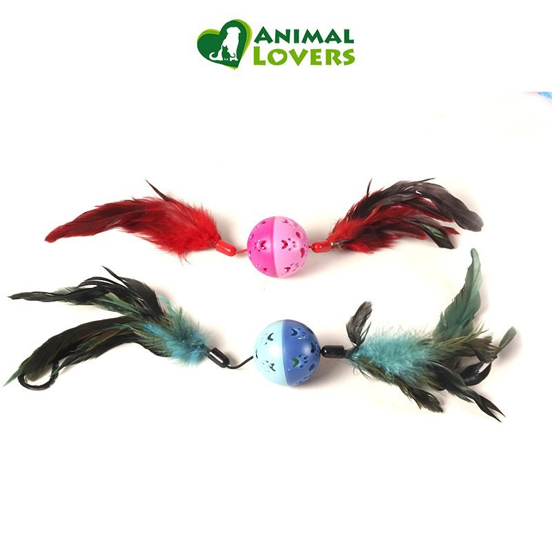 Las Pelotitas para Gatos con Plumas son el juguete ideal para mantener a tu felino entretenido y activo durante horas. Estas pelotas están fabricadas en plástico resistente y presentan diseños de patitas adorables en dos colores llamativos: rosa y azul. Cada pelota incluye un cascabel en su interior para atraer aún más la atención de tu gato.