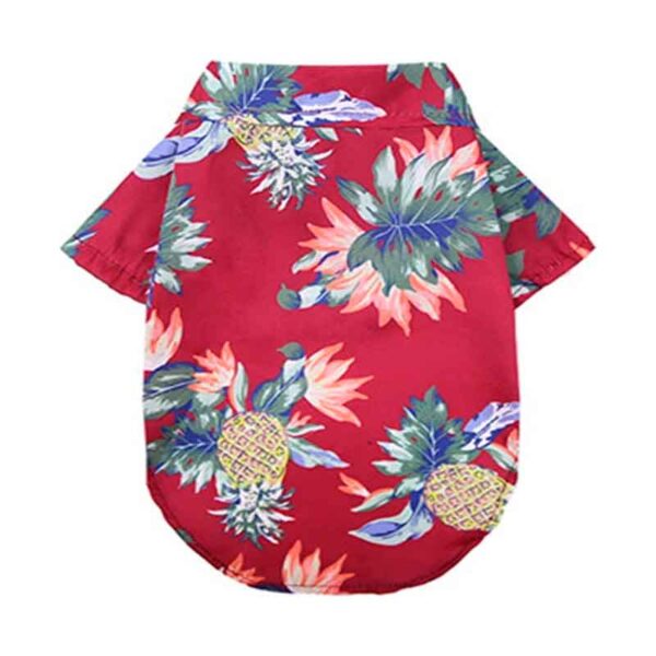 Camiseta de Perritos Roja con Palmera ofrece un estilo fresco y tropical además que garantiza un ajuste perfecto y comodidad para tus mascotas. Con tres tallas disponibles - L, XL y XXL