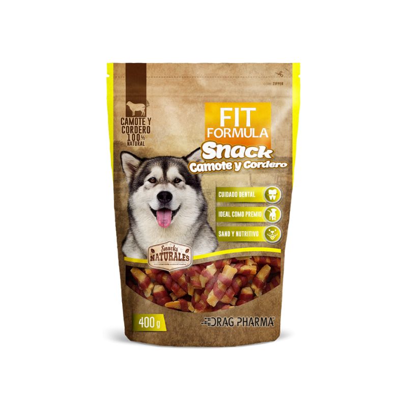 Fit formula Snakc Camote Fit Formula Snack Camote es el premio perfecto para tu perro, combinando sabor y salud en cada bocado. Este delicioso snack está formulado para mantener a tu mascota entretenida y feliz mientras contribuye al cuidado dental. Con ingredientes seleccionados como camote y carne de cordero 100% natural, Fit Formula Snack Camote es una opción nutritiva que no solo complace el paladar de tu perro, sino que también apoya su bienestar general. Ideal para perros mayores de 3 meses, este snack no solo es una delicia, sino también una herramienta eficaz para la salud dental y nutricional de tu mascota.